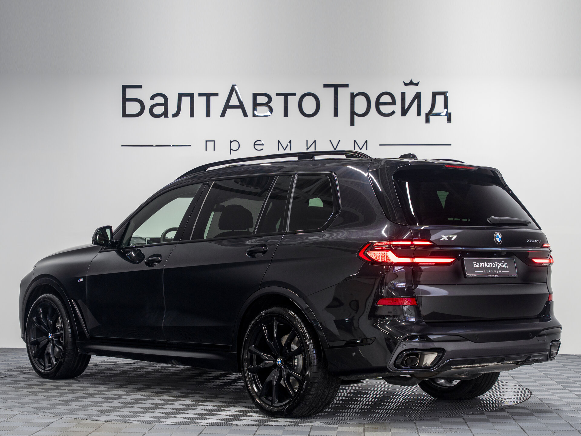 Автомобиль BMW X7 40d 3.0d AT (340 л.с.) 4WD - 10