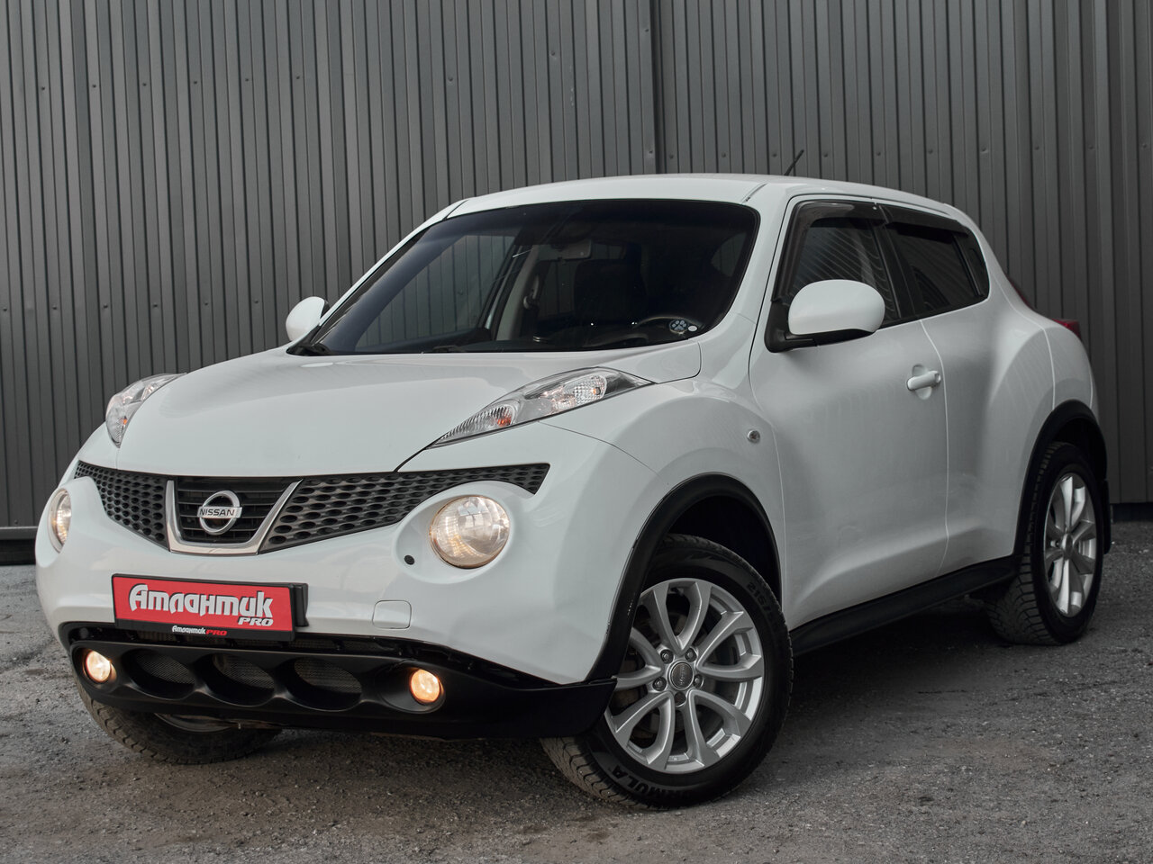 Купить Nissan Juke 1.6 CVT (190 л.с.) 4WD, 2013 в Екатеренбурге