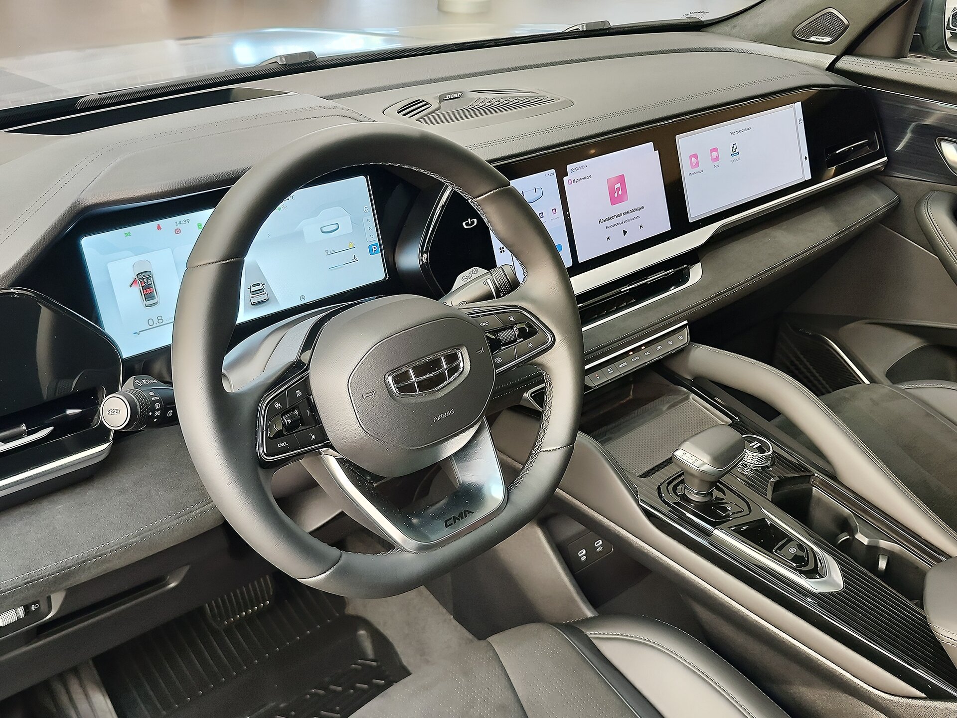 Автомобиль Geely Monjaro 2.0 AT (238 л.с.) 4WD - 7