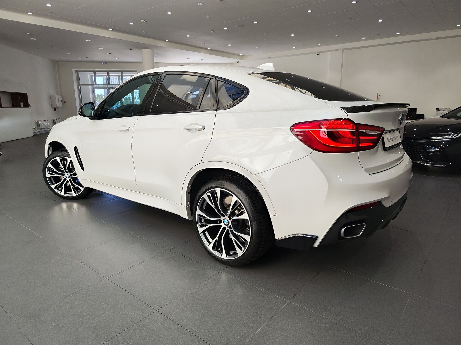 Автомобиль BMW X6 40d 3.0d AT (313 л.с.) 4WD - 4
