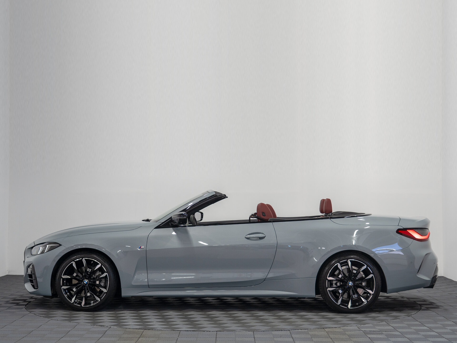 Автомобиль BMW 4 серии 430i 2.0 AT (245 л.с.) - 15