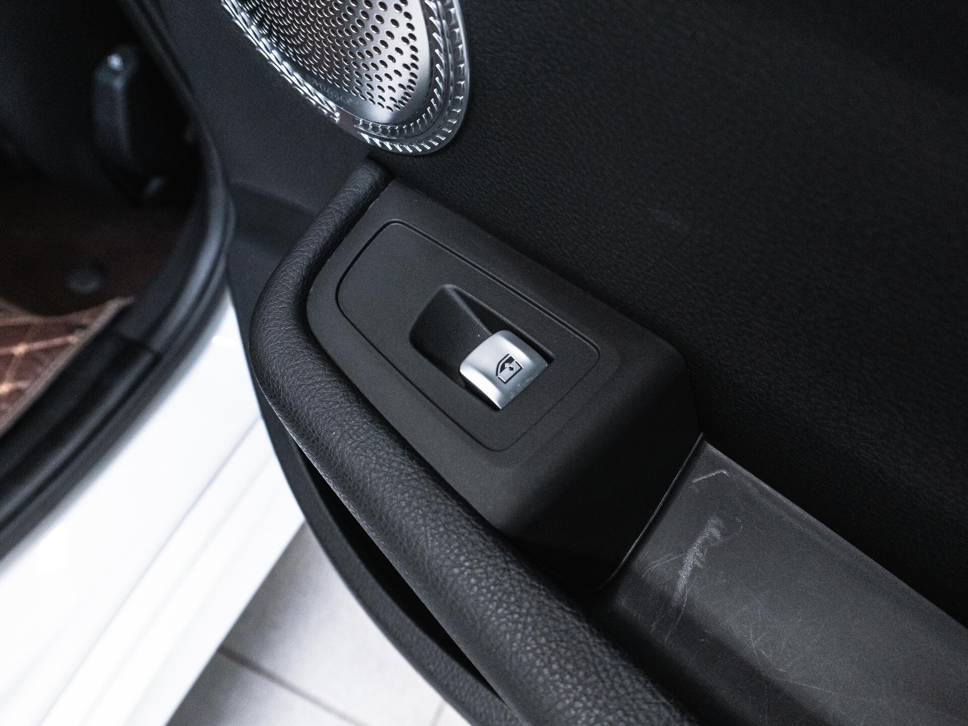 BMW 1 серии 2022 26
