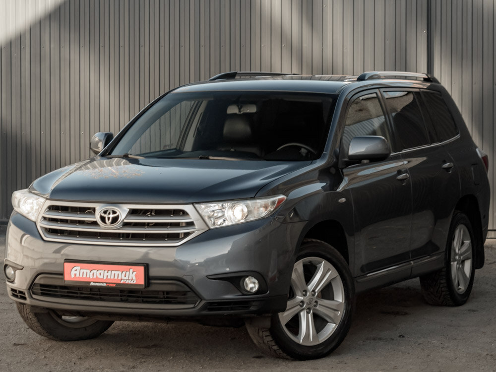 Купить Toyota Highlander 3.5 AT (273 л.с.) 4WD, 2011 в Екатеренбурге