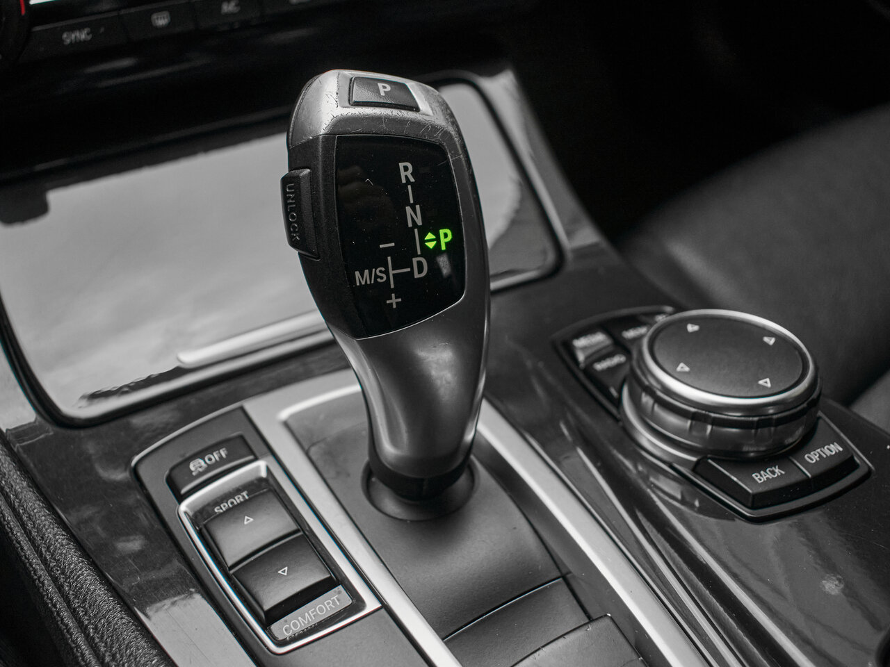 Купить BMW 5 серии 520d 2.0d AT (184 л.с.), 2013 в Екатеренбурге