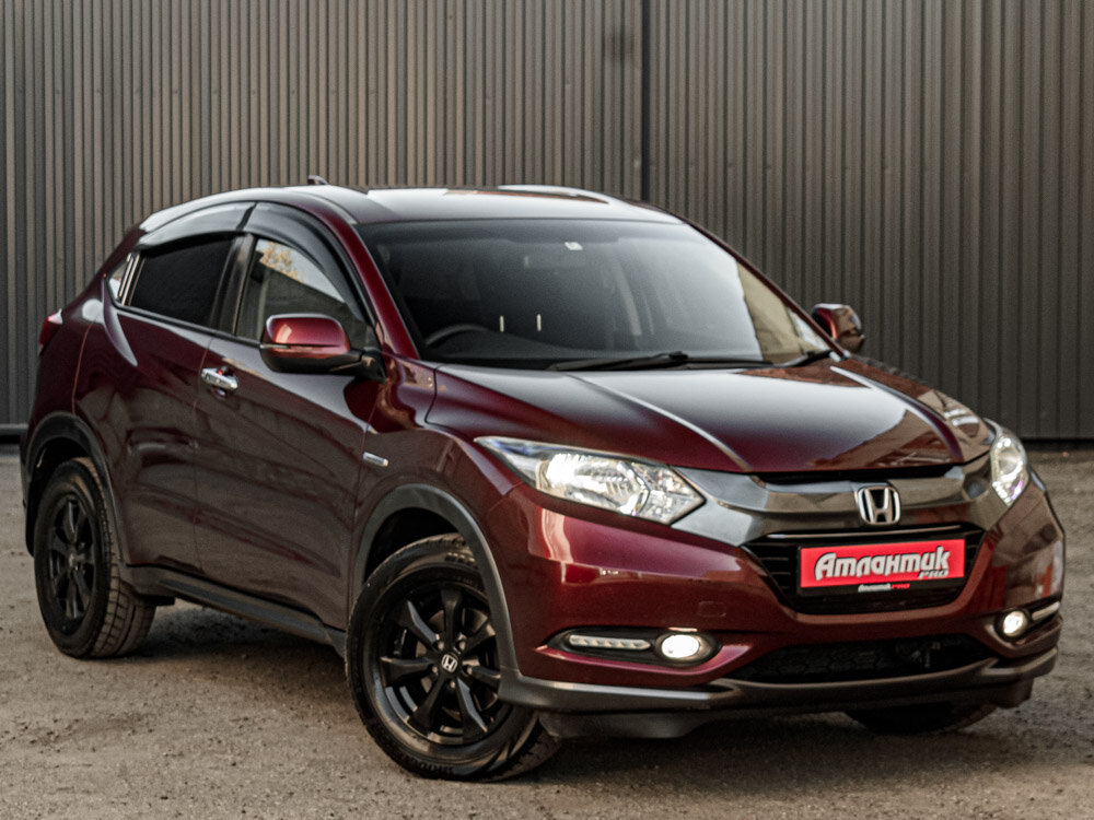 Купить Honda Vezel 1.5hyb AMT (152 л.с.) 4WD, 2014 в Екатеренбурге