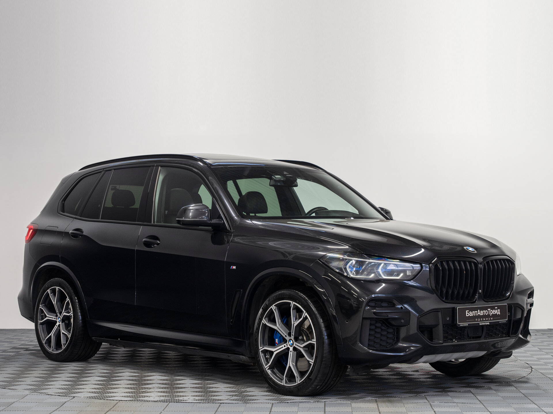Автомобиль BMW X5 40d 3.0d AT (340 л.с.) 4WD - 5