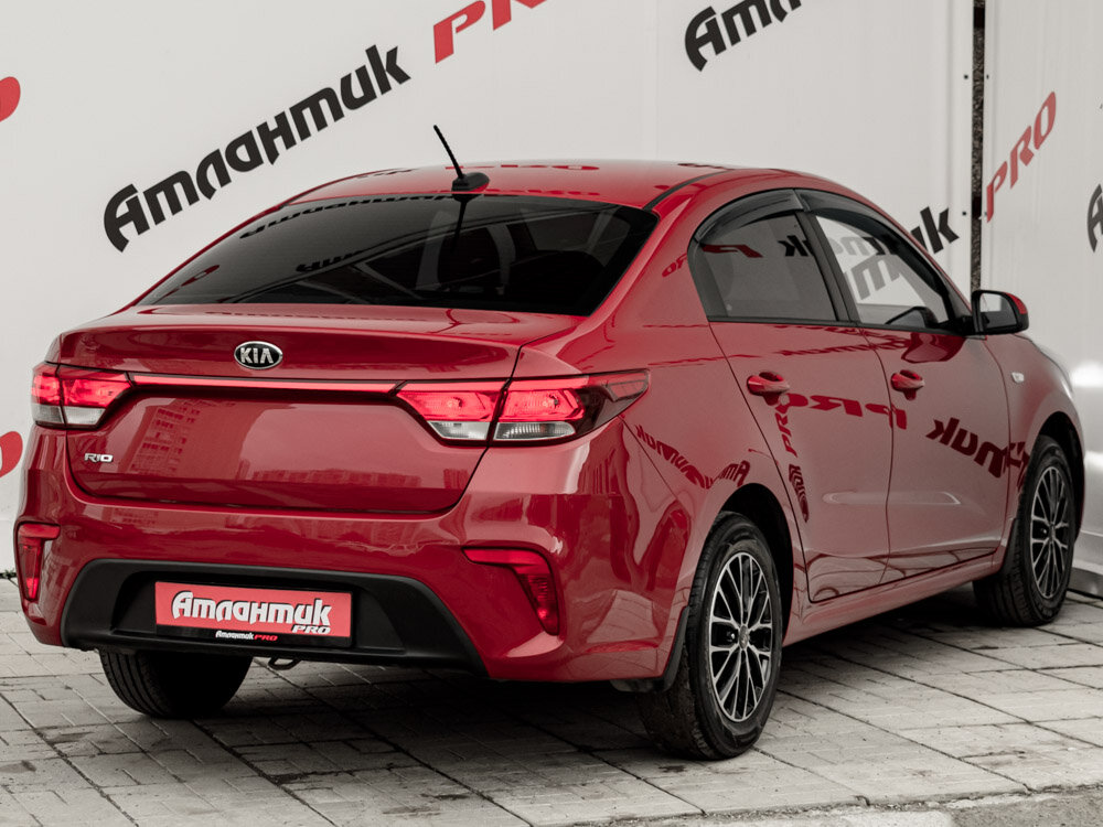 Купить Kia Rio 1.6 AT (123 л.с.), 2019 в Екатеренбурге