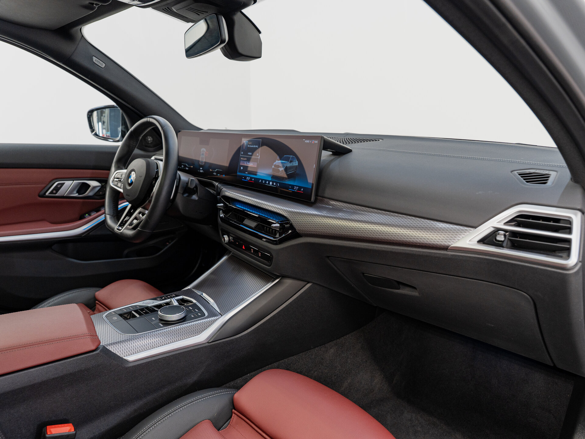 Автомобиль BMW 3 серии 330i 2.0 AT (245 л.с.) - 15