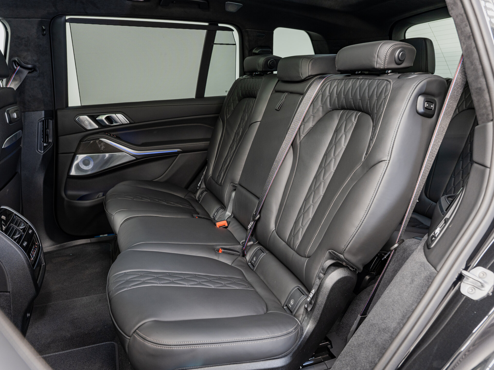 Автомобиль BMW X7 40d 3.0d AT (340 л.с.) 4WD - 19