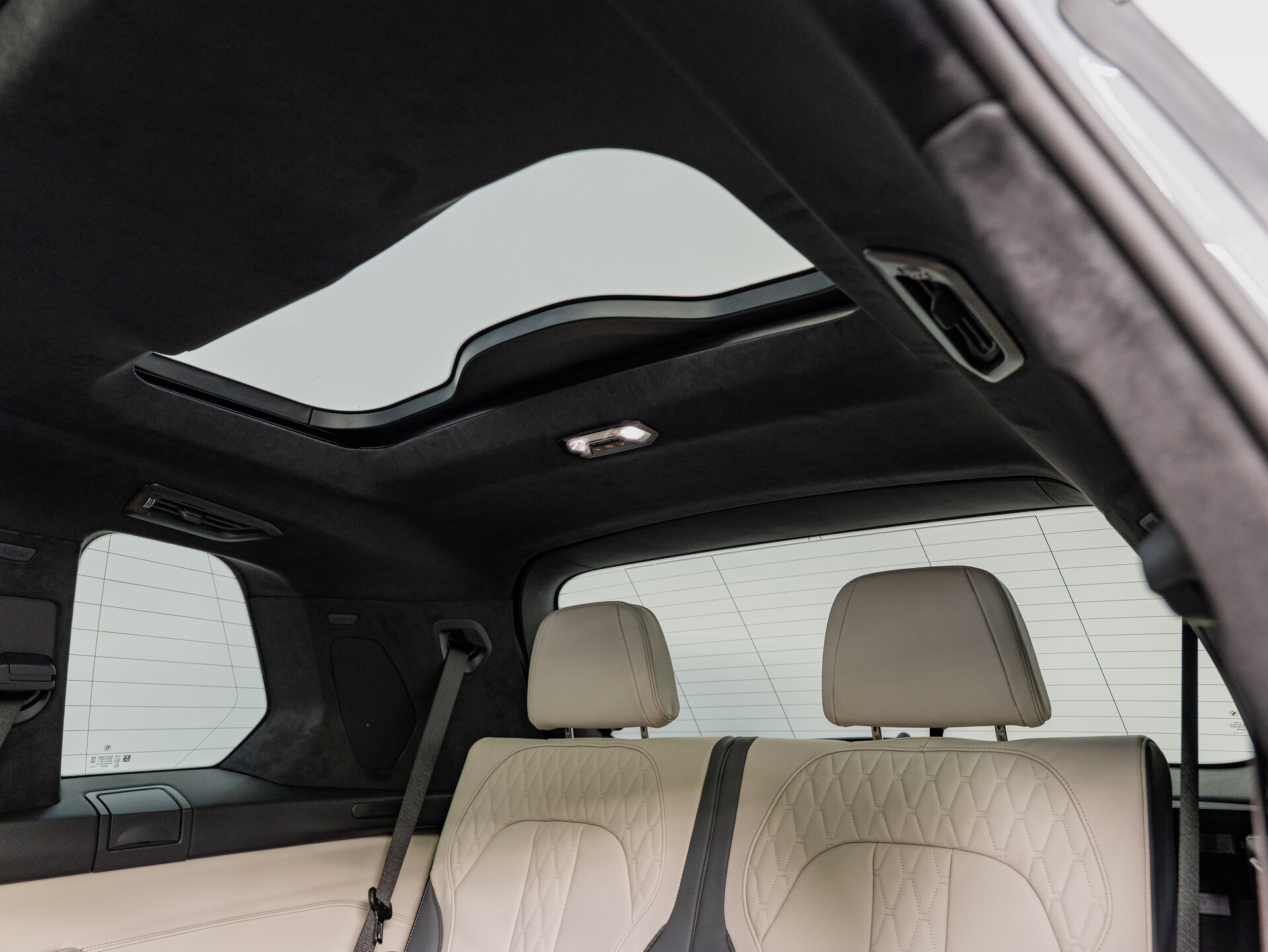 Автомобиль BMW X7 40d 3.0d AT (340 л.с.) 4WD - 20