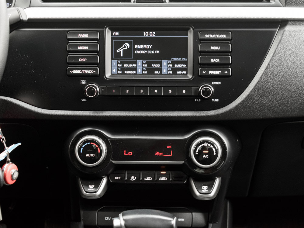 Купить Kia Rio 1.6 AT (123 л.с.), 2019 в Екатеренбурге