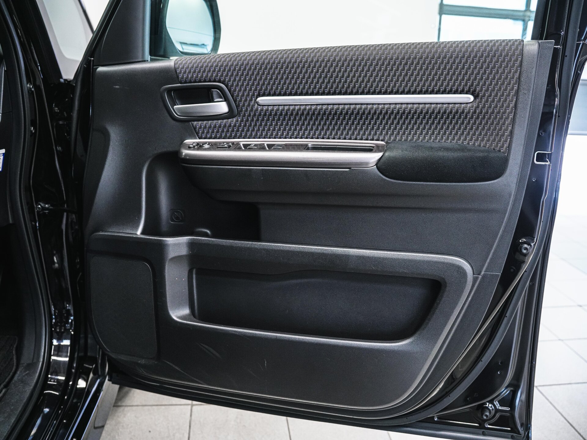 Honda Stepwgn 2016 10