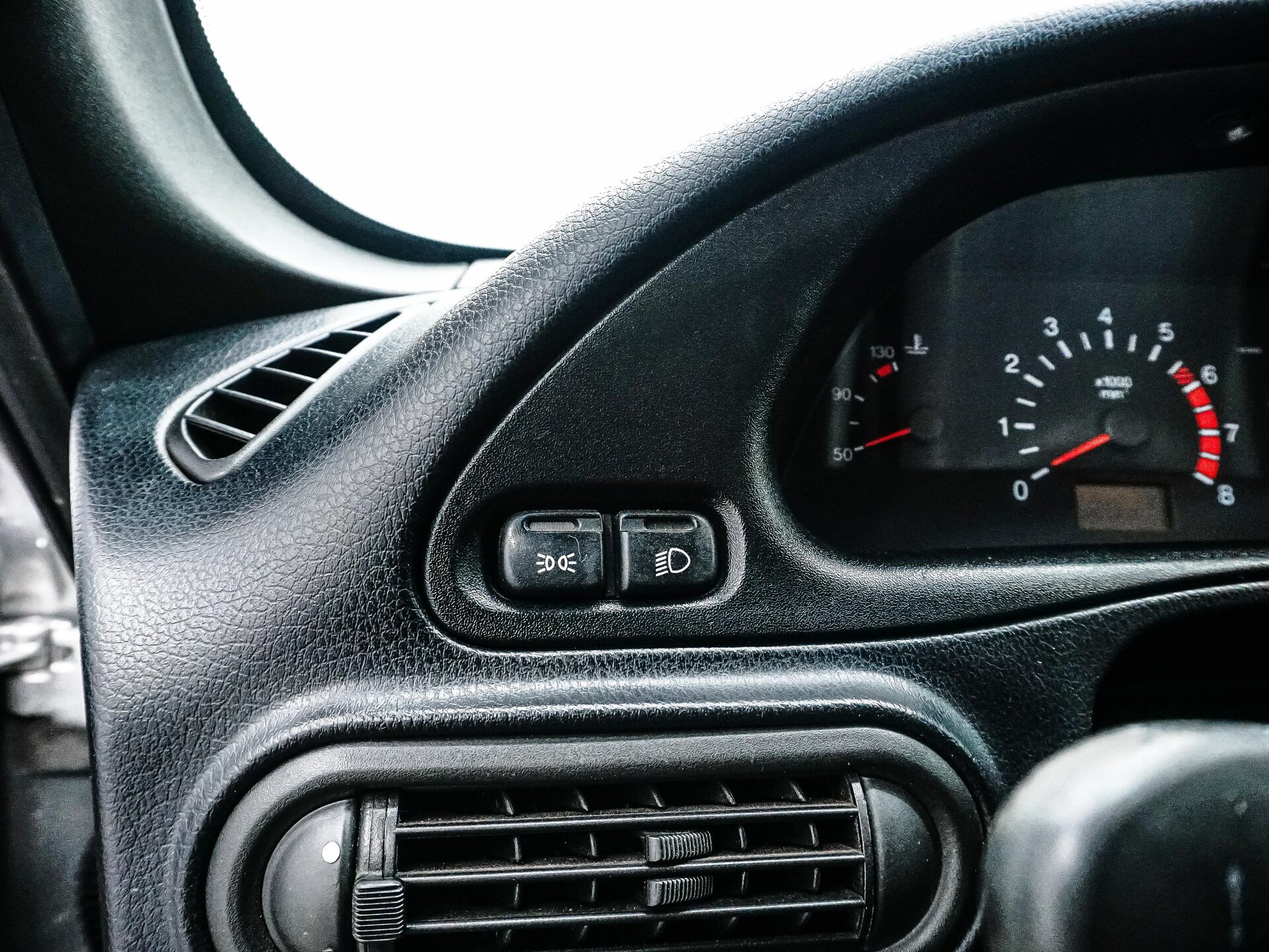 Chevrolet Niva 2012 18