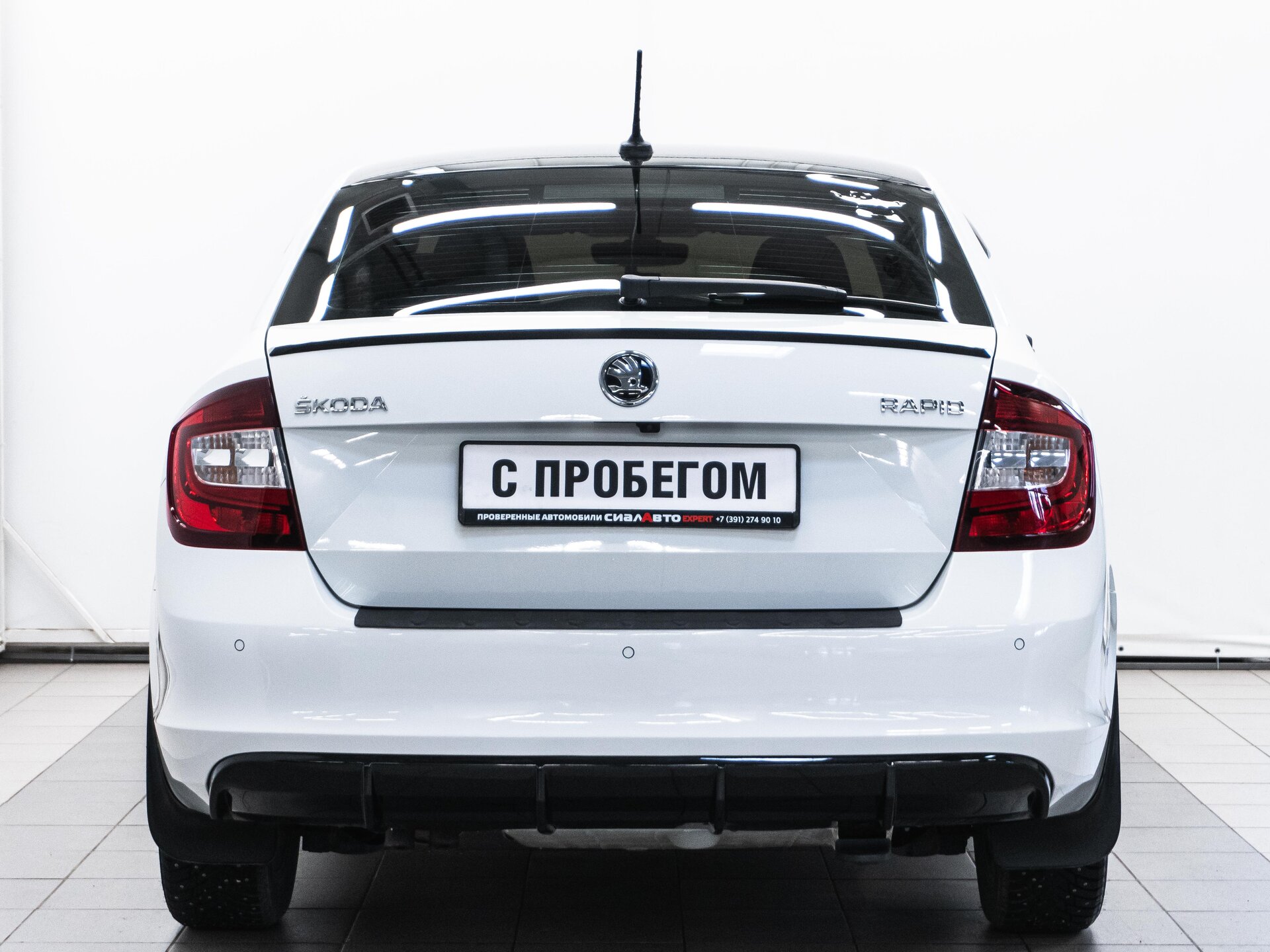 Skoda Rapid 2019 5