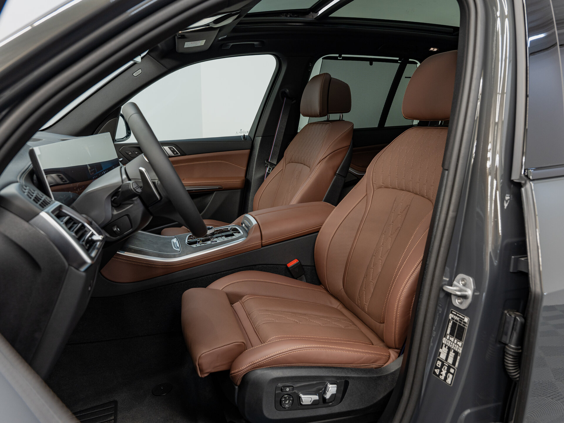 Автомобиль BMW X5 40d 3.0d AT (352 л.с.) 4WD - 16
