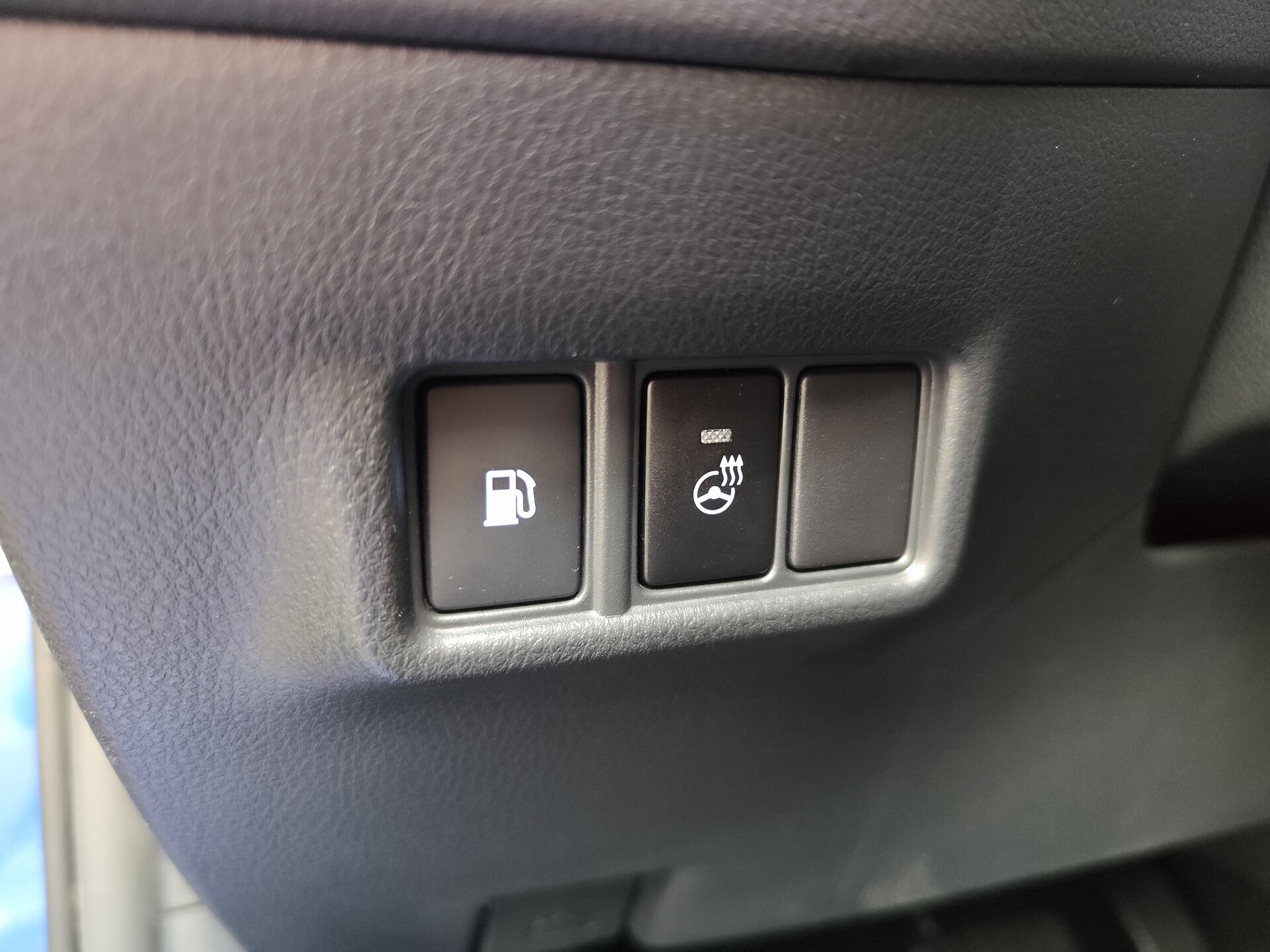 Автомобиль Toyota C-HR 2.0 CVT (148 л.с.) - 18