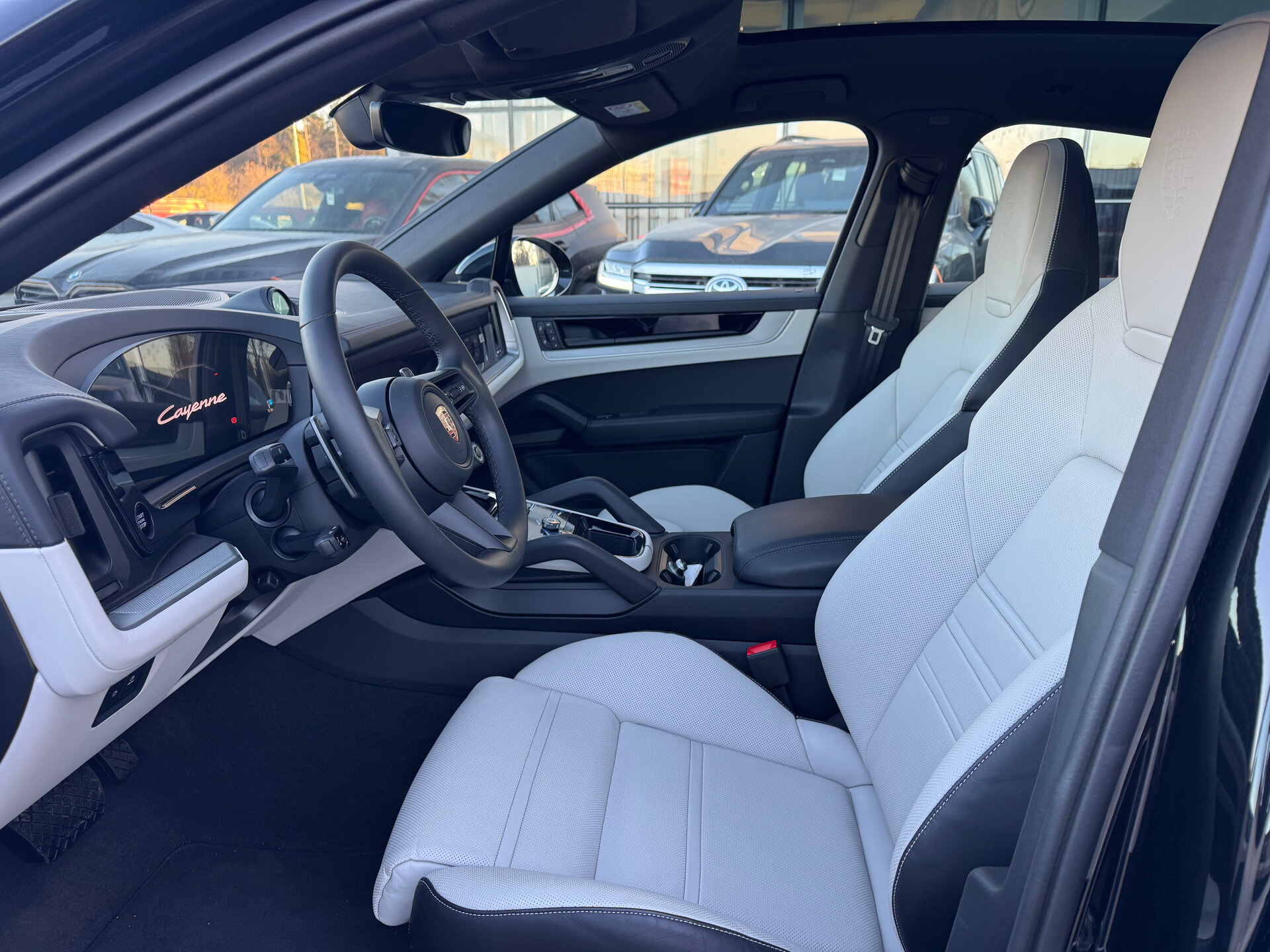 Автомобиль Porsche Cayenne Coupé 3.0 AT (353 л.с.) 4WD - 3