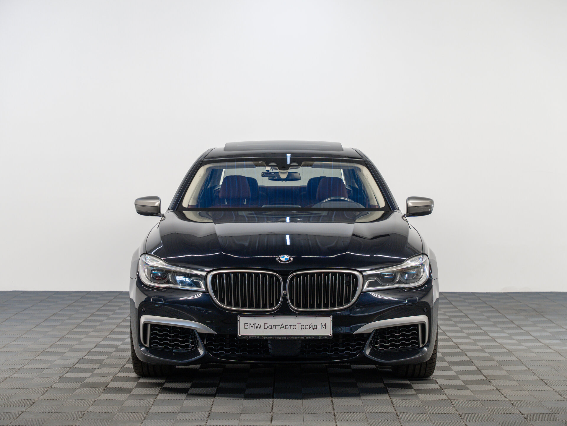 Автомобиль BMW 7 серии M760Li xDrive 6.6 AT (610 л.с.) 4WD - 2
