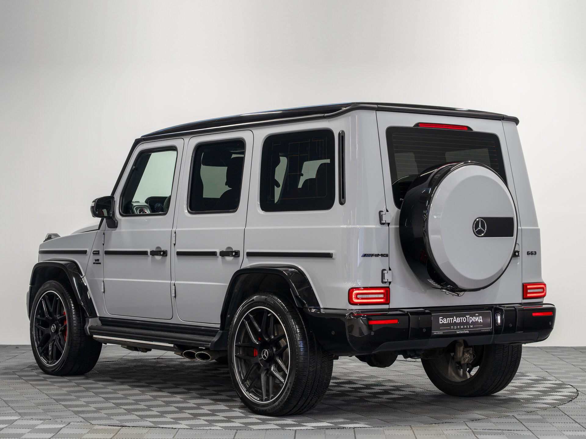 Автомобиль Mercedes-Benz G-Класс AMG 63 AMG 4.0 AT (585 л.с.) 4WD - 10