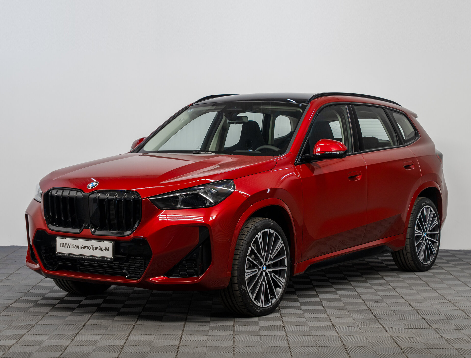 Автомобиль BMW X1 25Li xDrive 2.0 AMT (204 л.с.) 4WD - 1