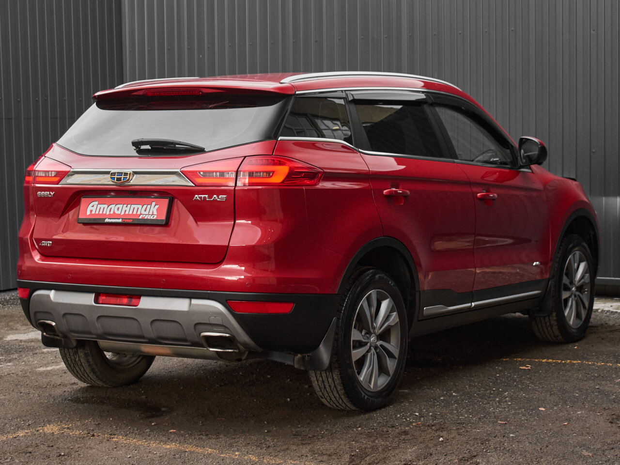 Купить Geely Atlas 2.4 AT (149 л.с.) 4WD, 2021 в Екатеренбурге