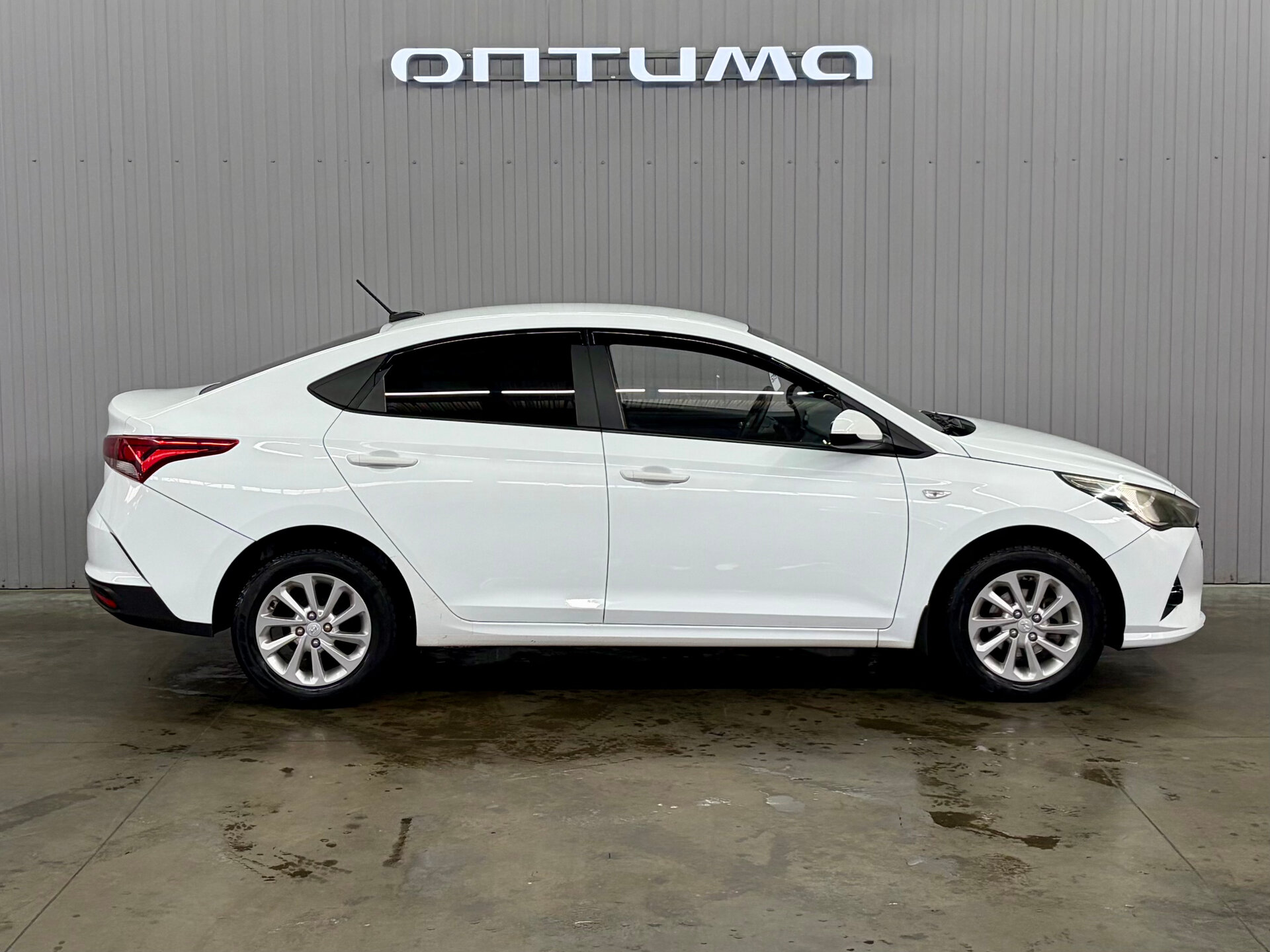 Hyundai Solaris 