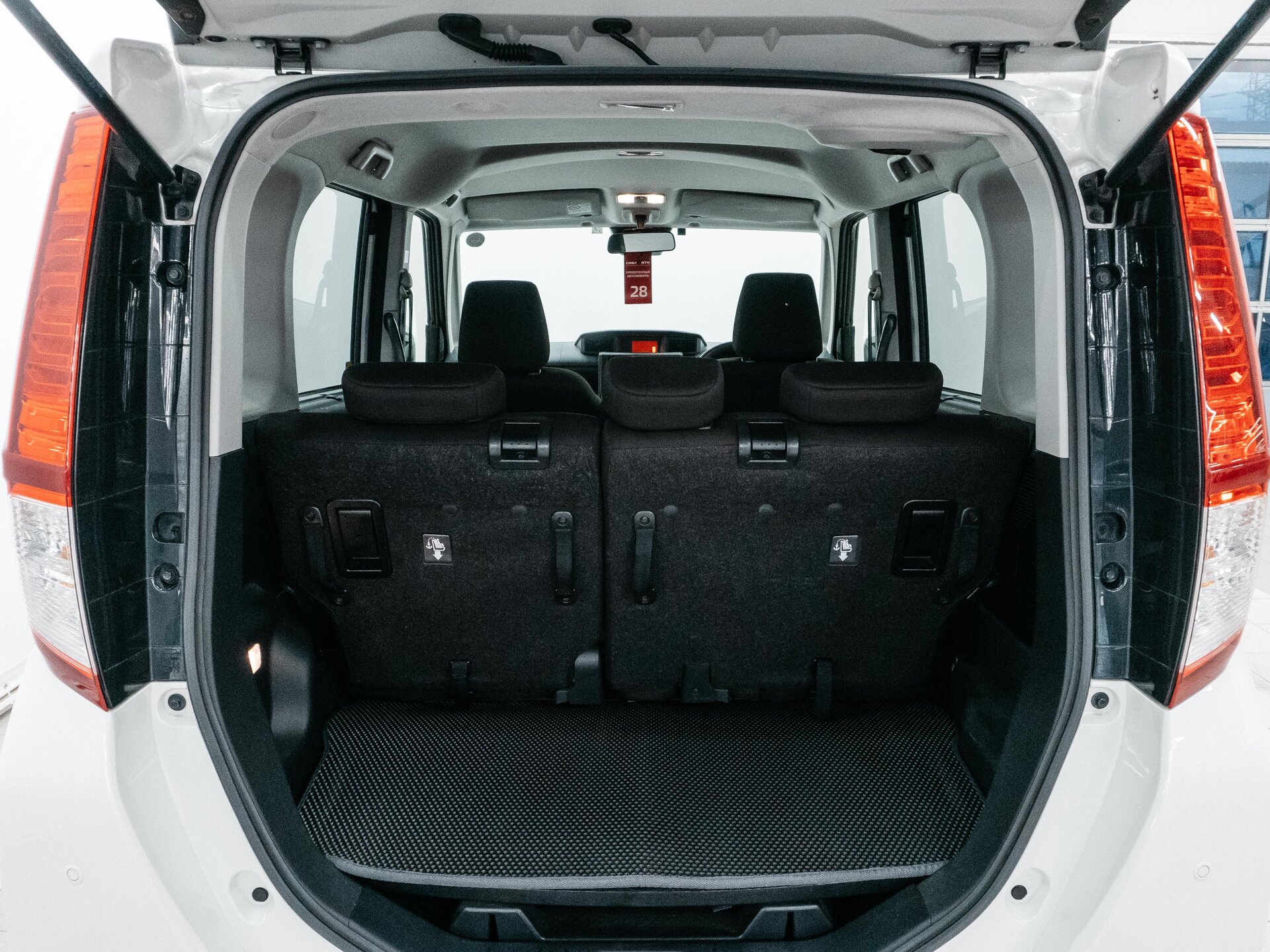Toyota Roomy 2021 27