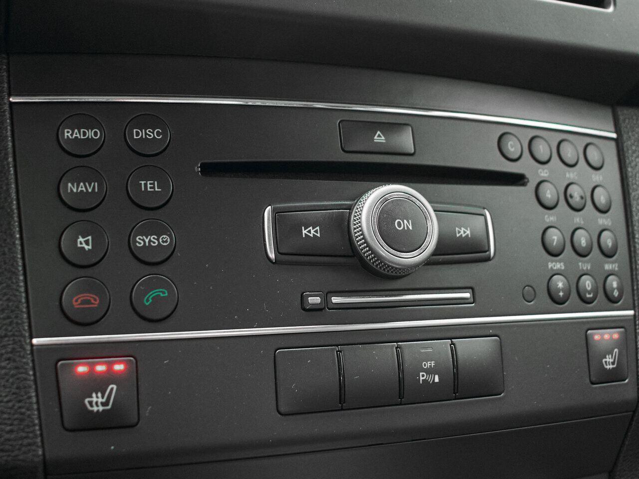 Купить Mercedes-Benz GLK-Класс 300 3.0 AT (231 л.с.) 4WD, 2011 в Екатеренбурге