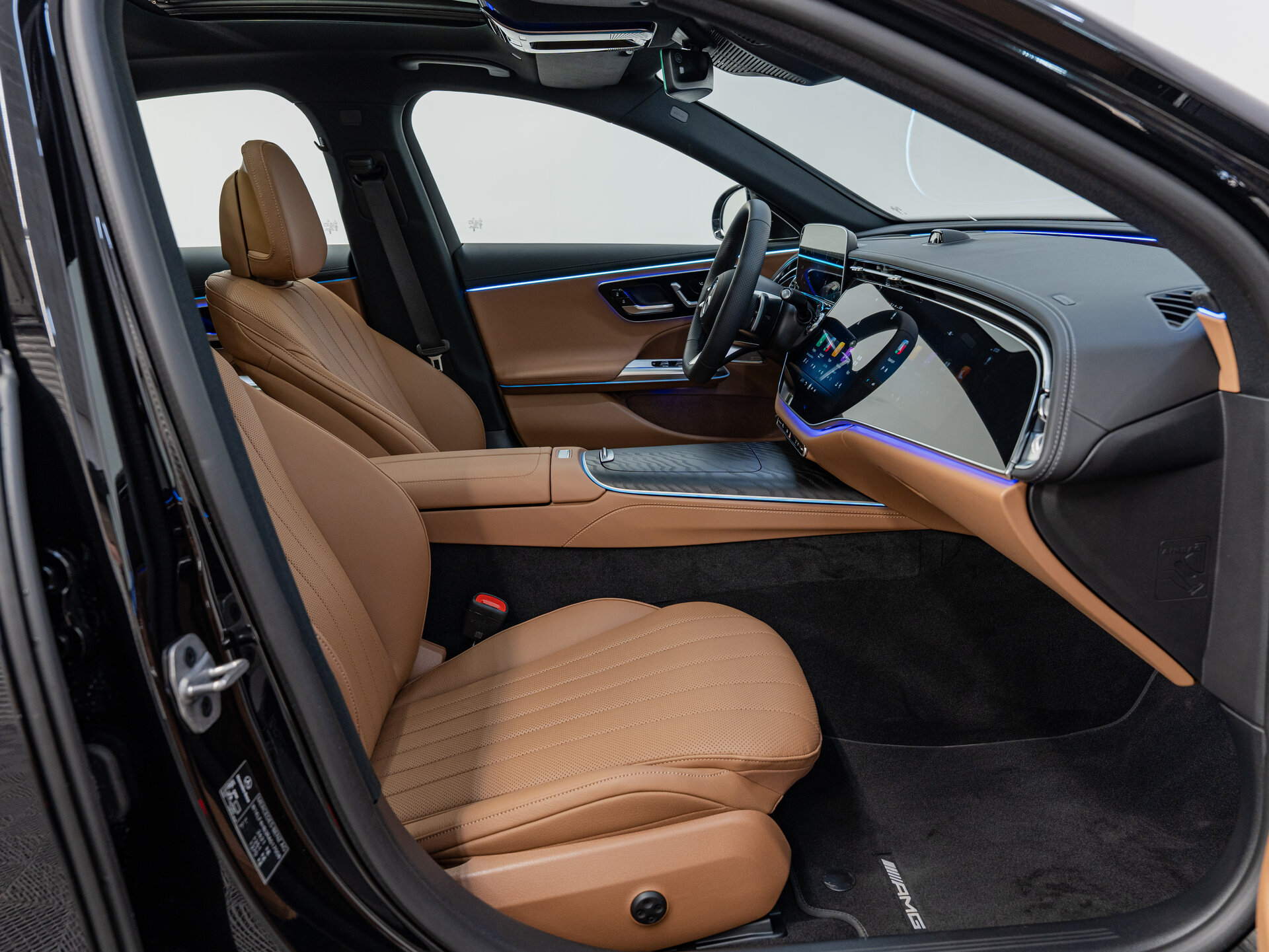 Автомобиль Mercedes-Benz E-Класс 300 2.0 AT (258 л.с.) 4WD - 10