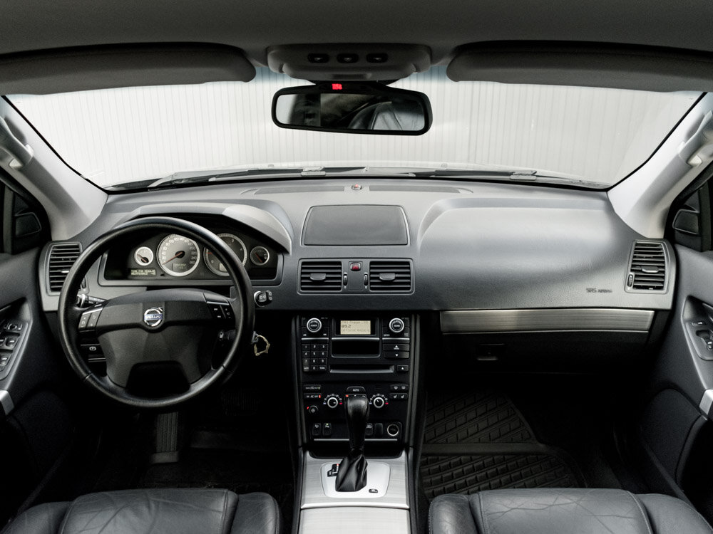 Купить Volvo XC90 2.4d AT (185 л.с.) 4WD, 2009 в Екатеренбурге