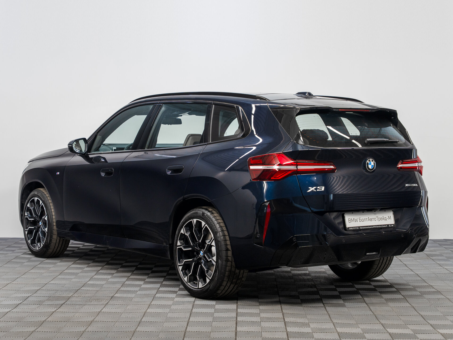 Автомобиль BMW X3 30L xDrive 2.0 AT (258 л.с.) 4WD - 7