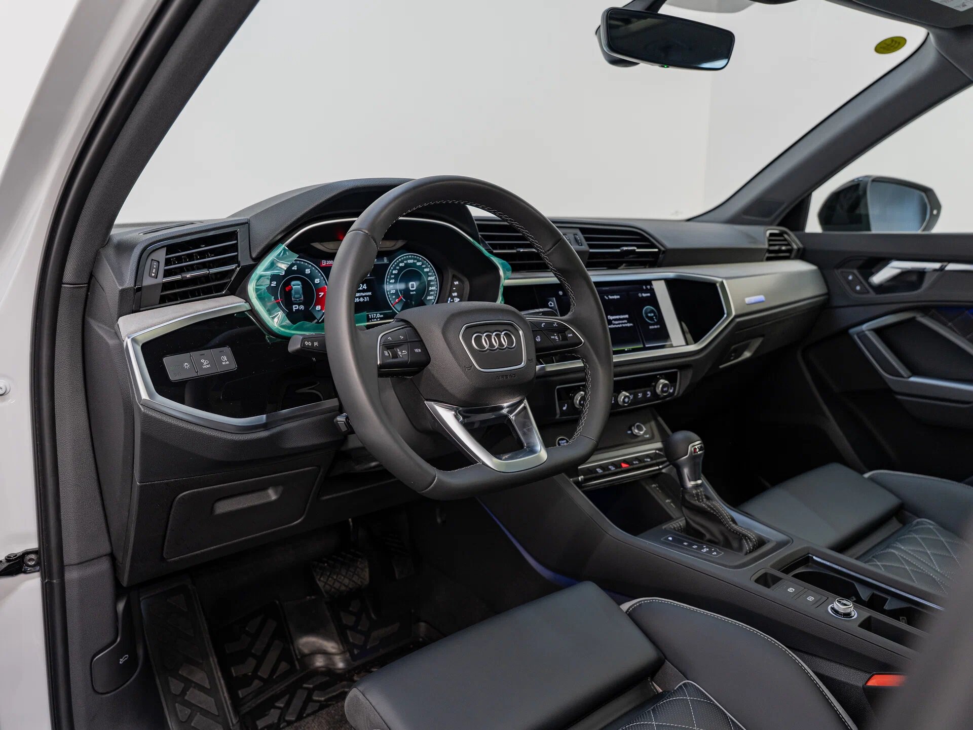 Автомобиль Audi Q3 35 TFSI 1.5 AMT (160 л.с.) - 9