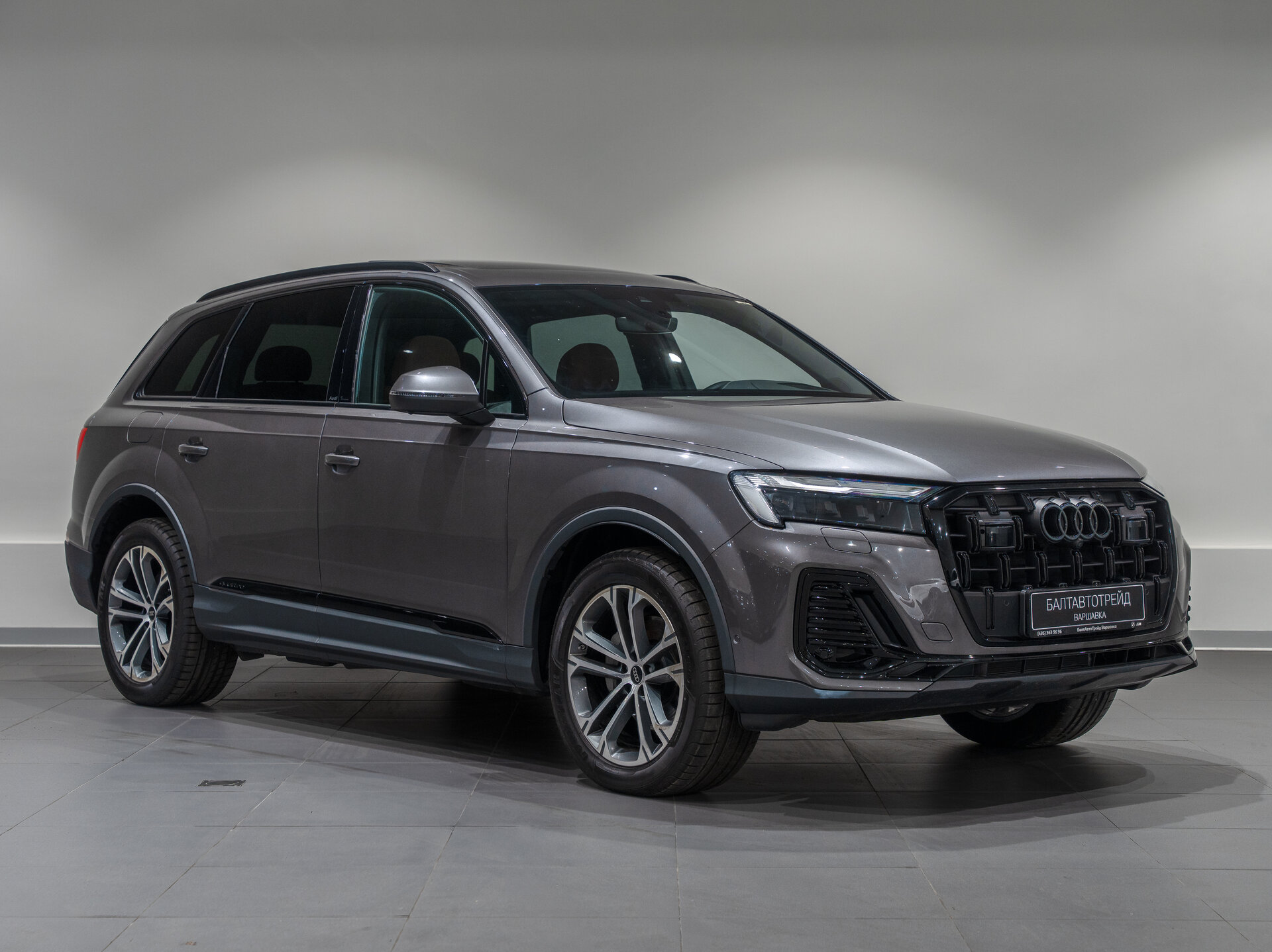 Автомобиль Audi Q7 45 TFSI 2.0 AT (252 л.с.) 4WD - 3