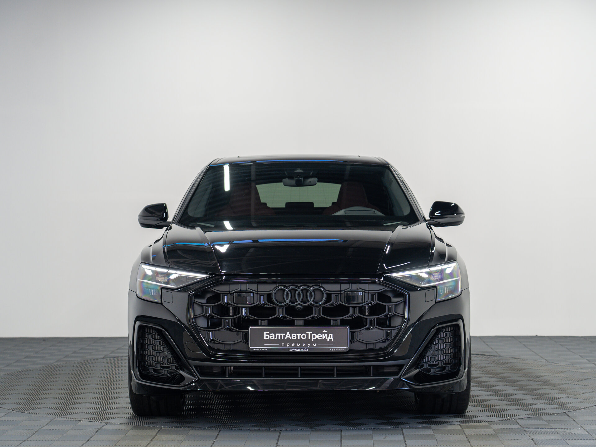Автомобиль Audi SQ8 4.0 AT (507 л.с.) 4WD - 4