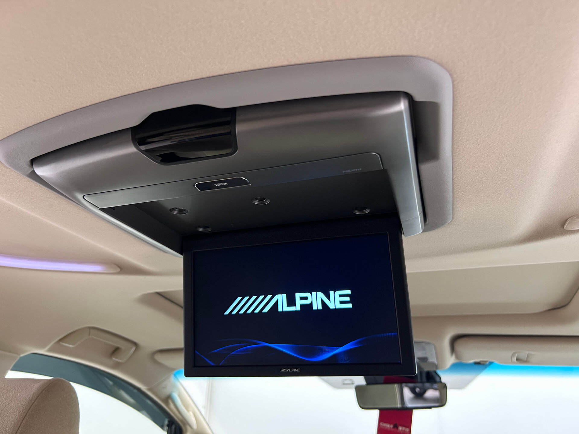 Toyota Alphard 2019 13
