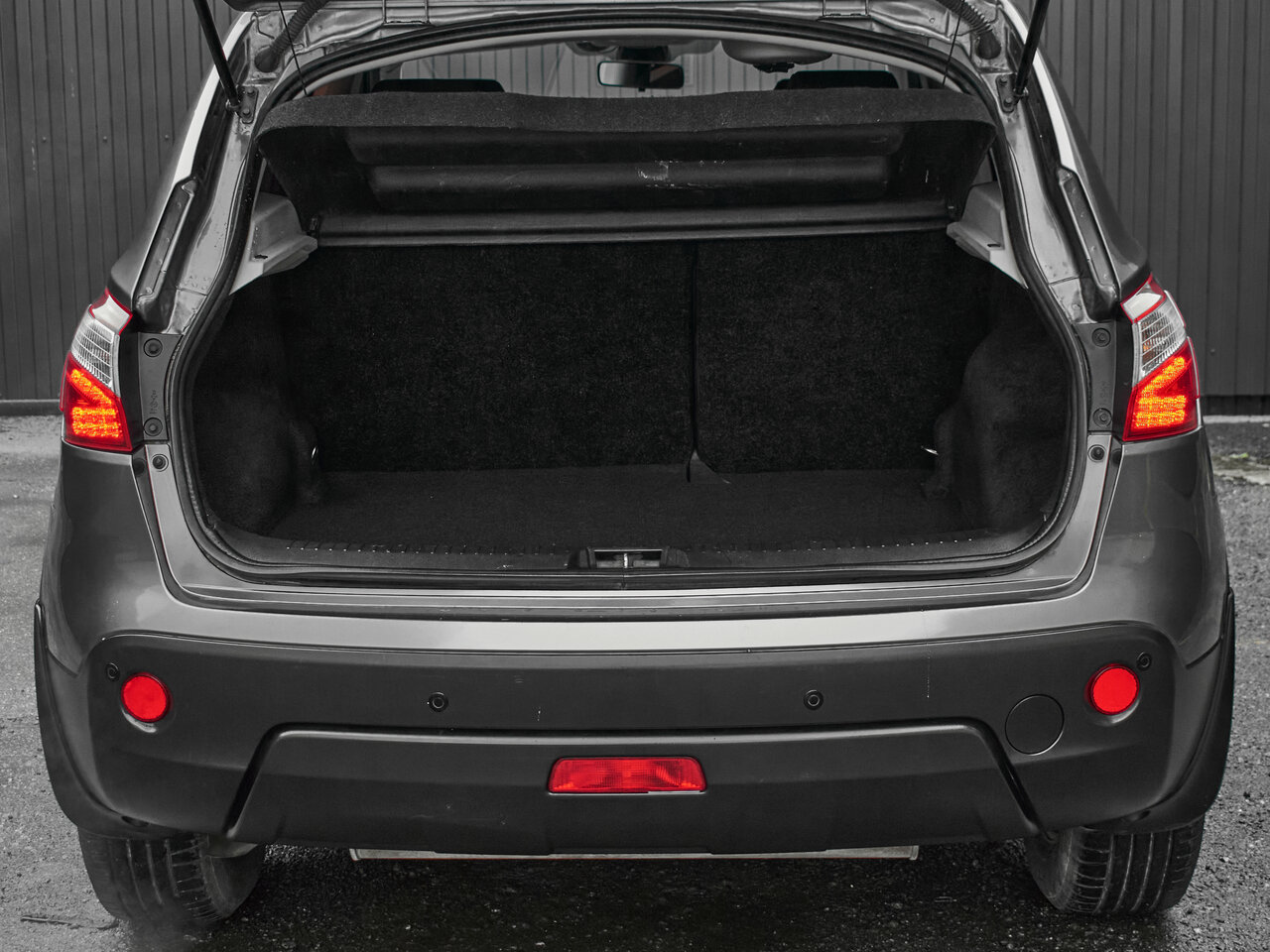 Купить Nissan Qashqai 1.6 CVT (117 л.с.), 2013 в Екатеренбурге