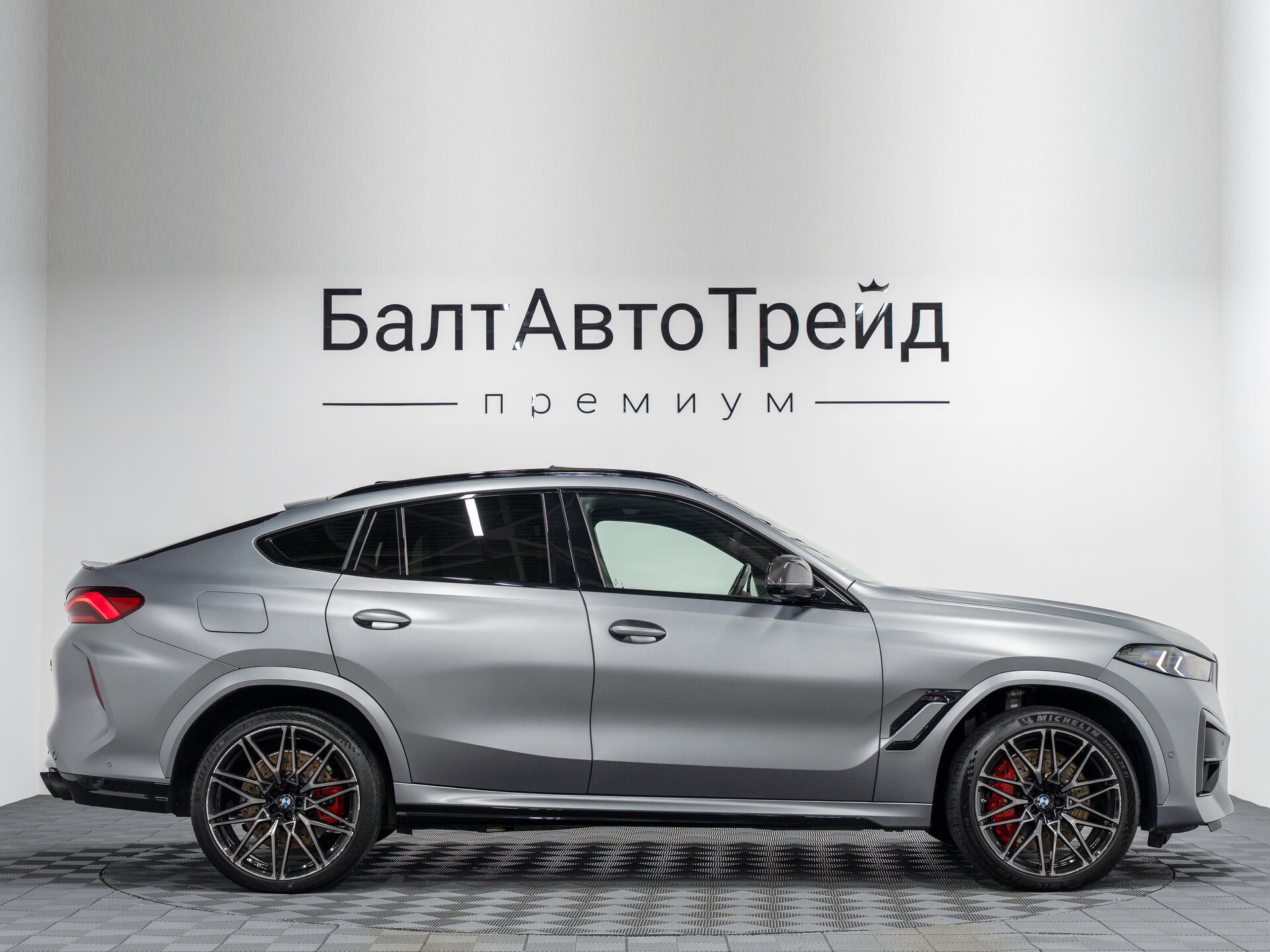 Автомобиль BMW X6 M Competition 4.4 AT (625 л.с.) 4WD - 6
