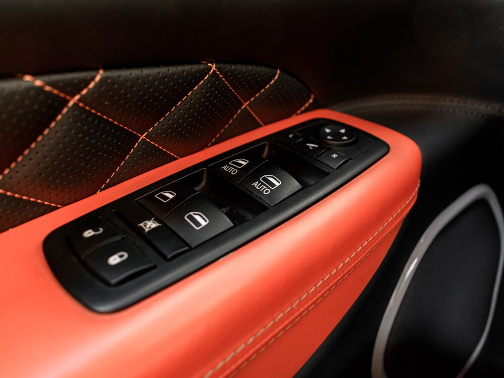 Купить Jeep Grand Cherokee SRT 6.4 AT (468 л.с.) 4WD, 2013 в Екатеренбурге