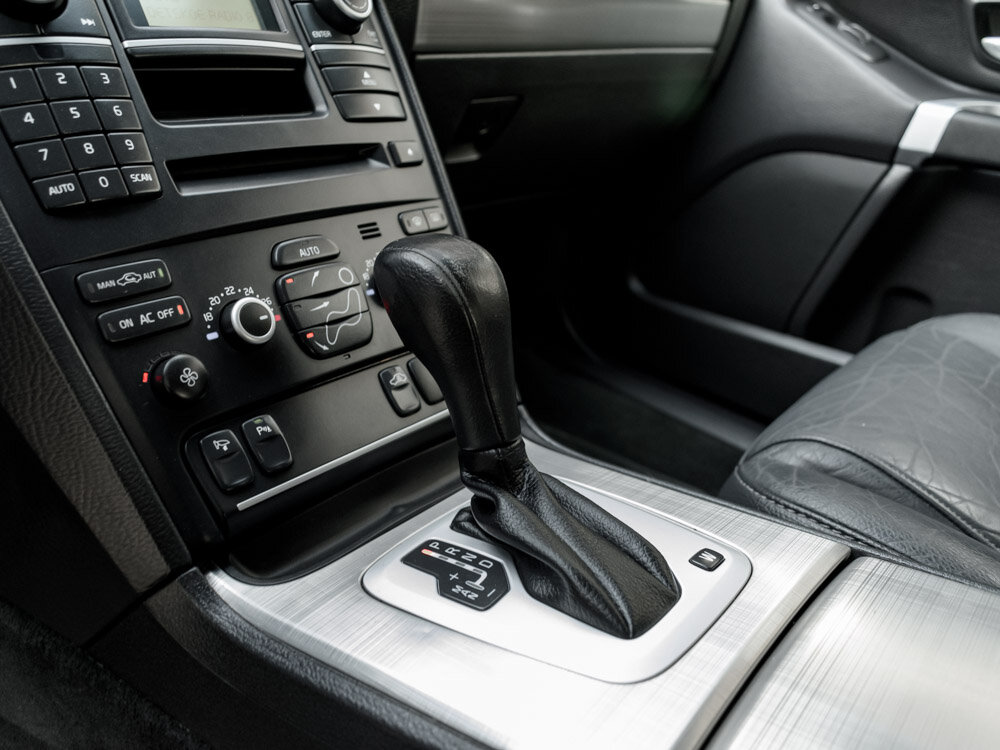 Купить Volvo XC90 2.4d AT (185 л.с.) 4WD, 2009 в Екатеренбурге
