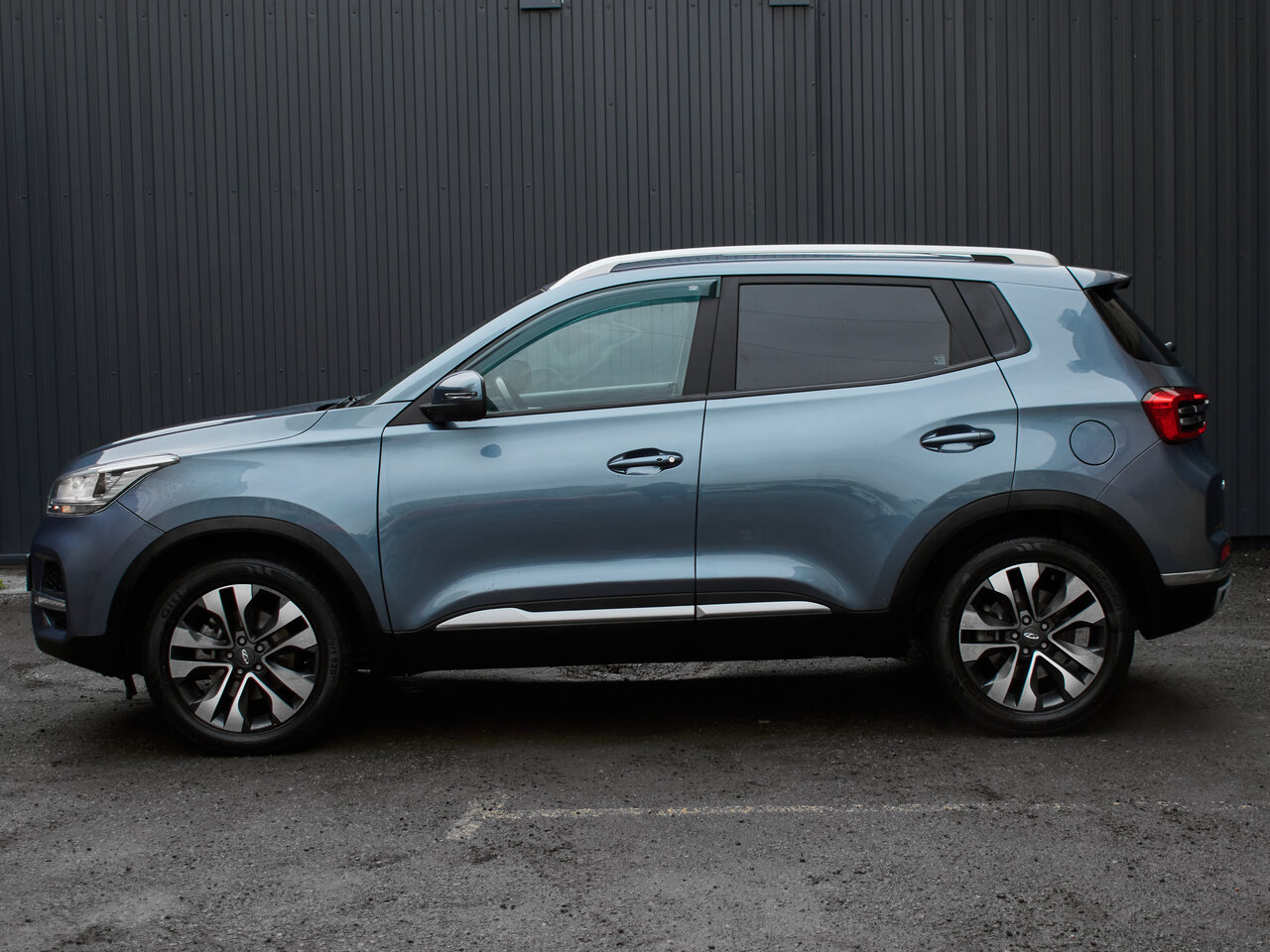 Купить Chery Tiggo 4 1.5 AMT (147 л.с.), 2021 в Екатеренбурге