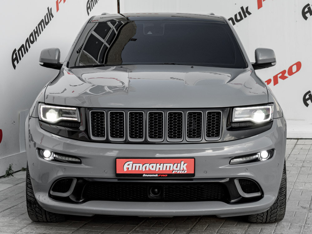 Купить Jeep Grand Cherokee SRT 6.4 AT (468 л.с.) 4WD, 2013 в Екатеренбурге