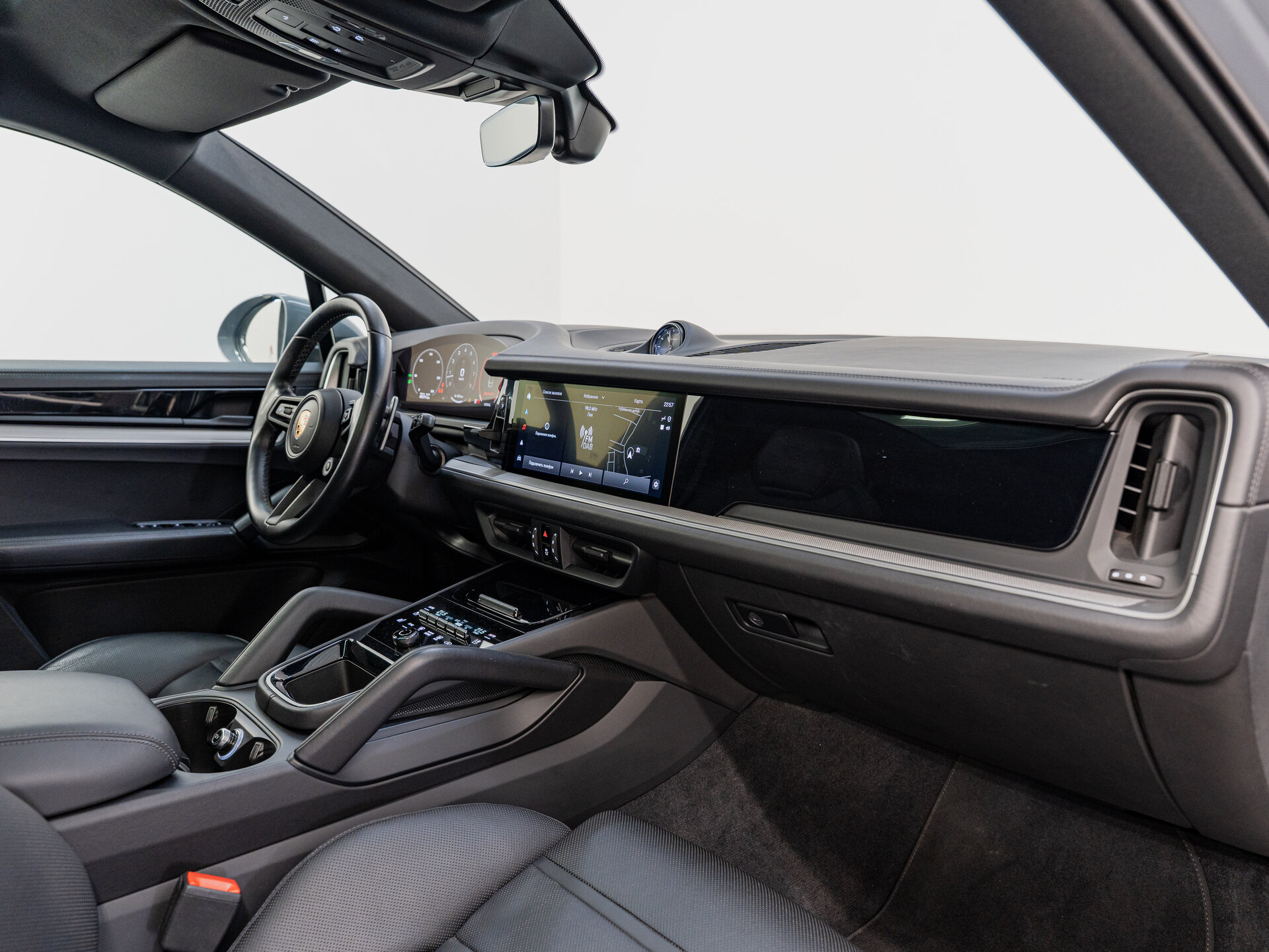 Автомобиль Porsche Cayenne S Coupé 4.0 AT (474 л.с.) 4WD - 17