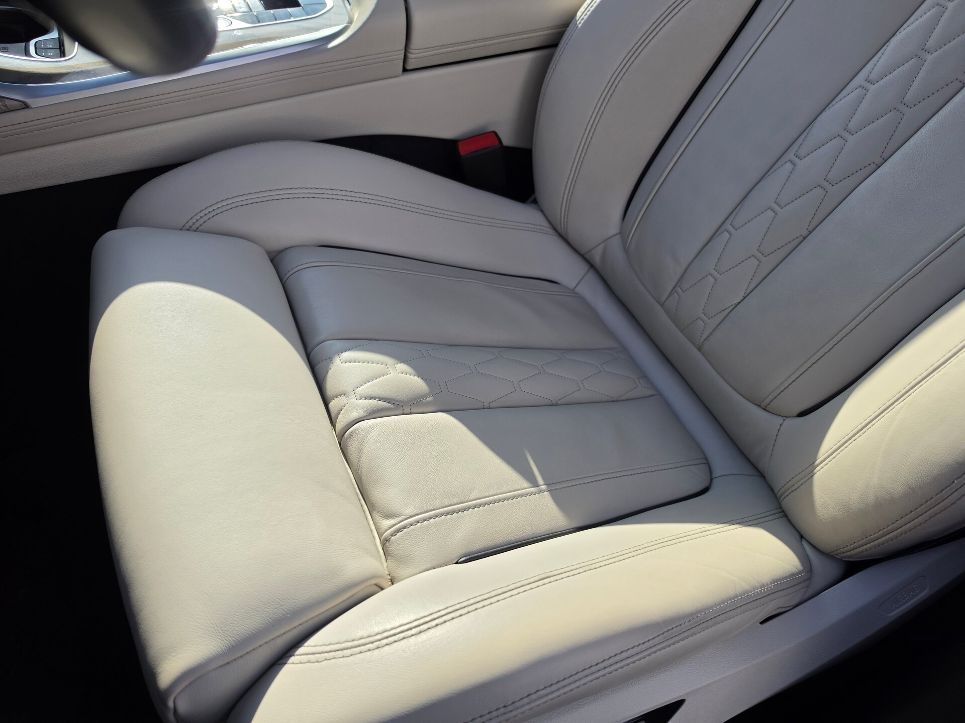 Автомобиль BMW X7 40d 3.0d AT (340 л.с.) 4WD - 19