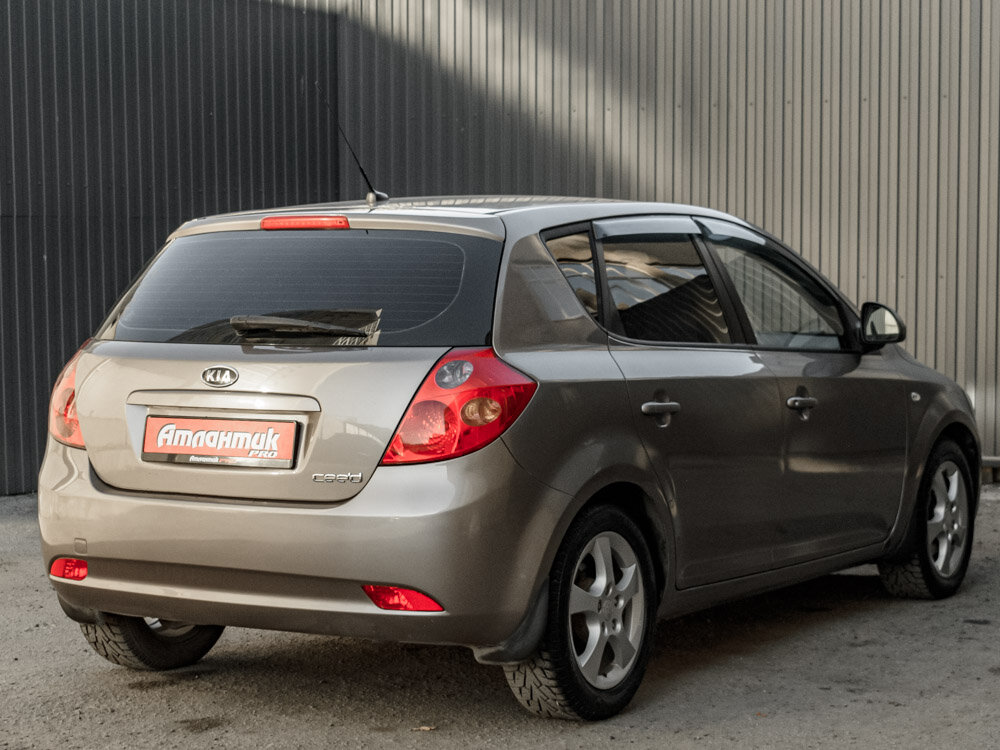 Купить Kia Ceed 1.6 AT (122 л.с.), 2007 в Екатеренбурге