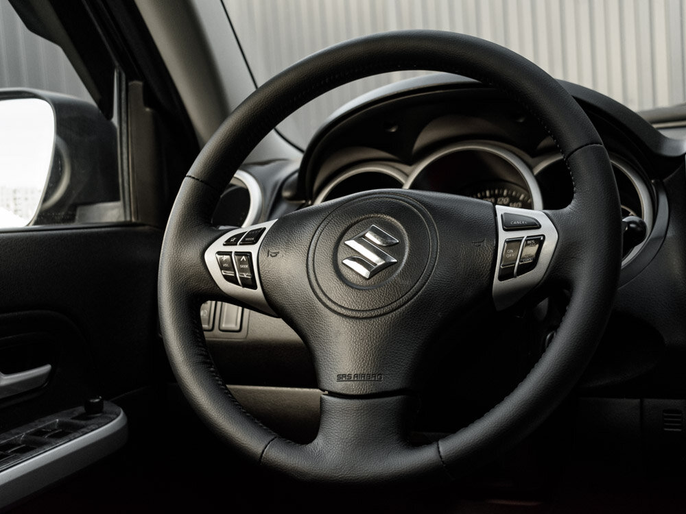 Купить Suzuki Grand Vitara 2.4 AT (169 л.с.) 4WD, 2011 в Екатеренбурге