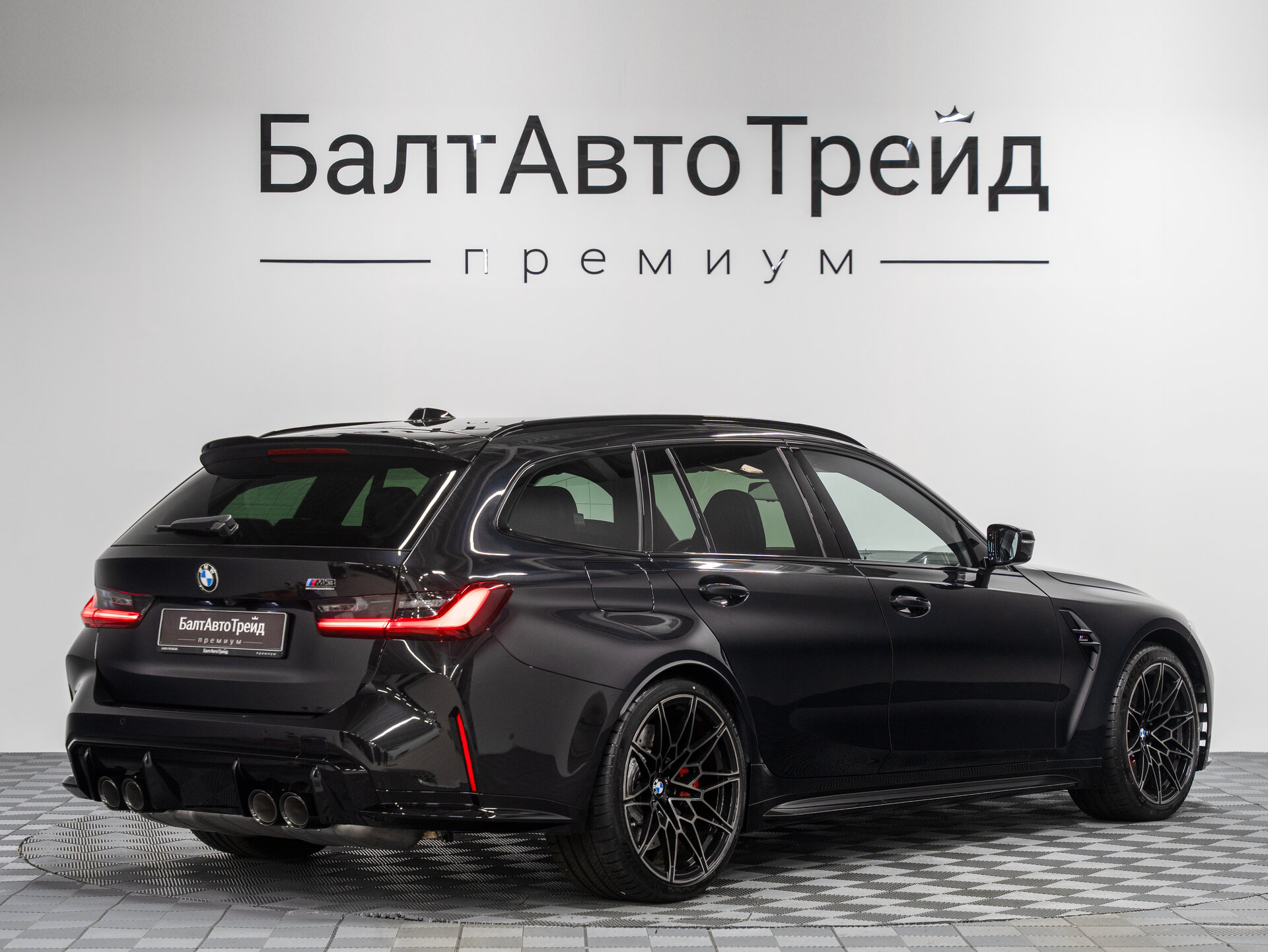 Автомобиль BMW M3 Competition Package 3.0 AT (530 л.с.) 4WD - 7