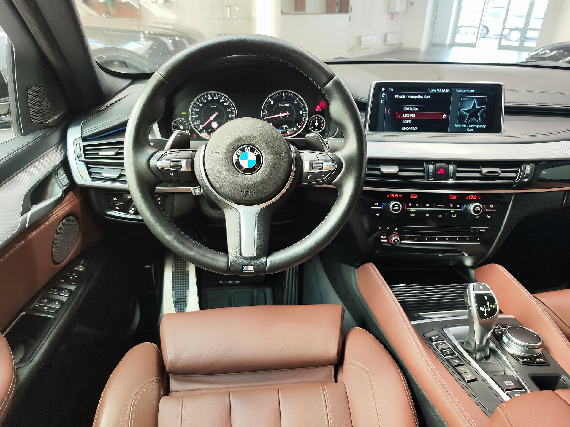 Автомобиль BMW X6 40d 3.0d AT (313 л.с.) 4WD - 15