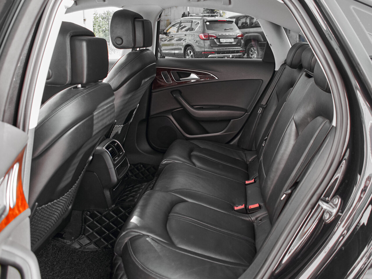 Купить Audi A6 2.8 AMT (204 л.с.) 4WD, 2012 в Екатеренбурге