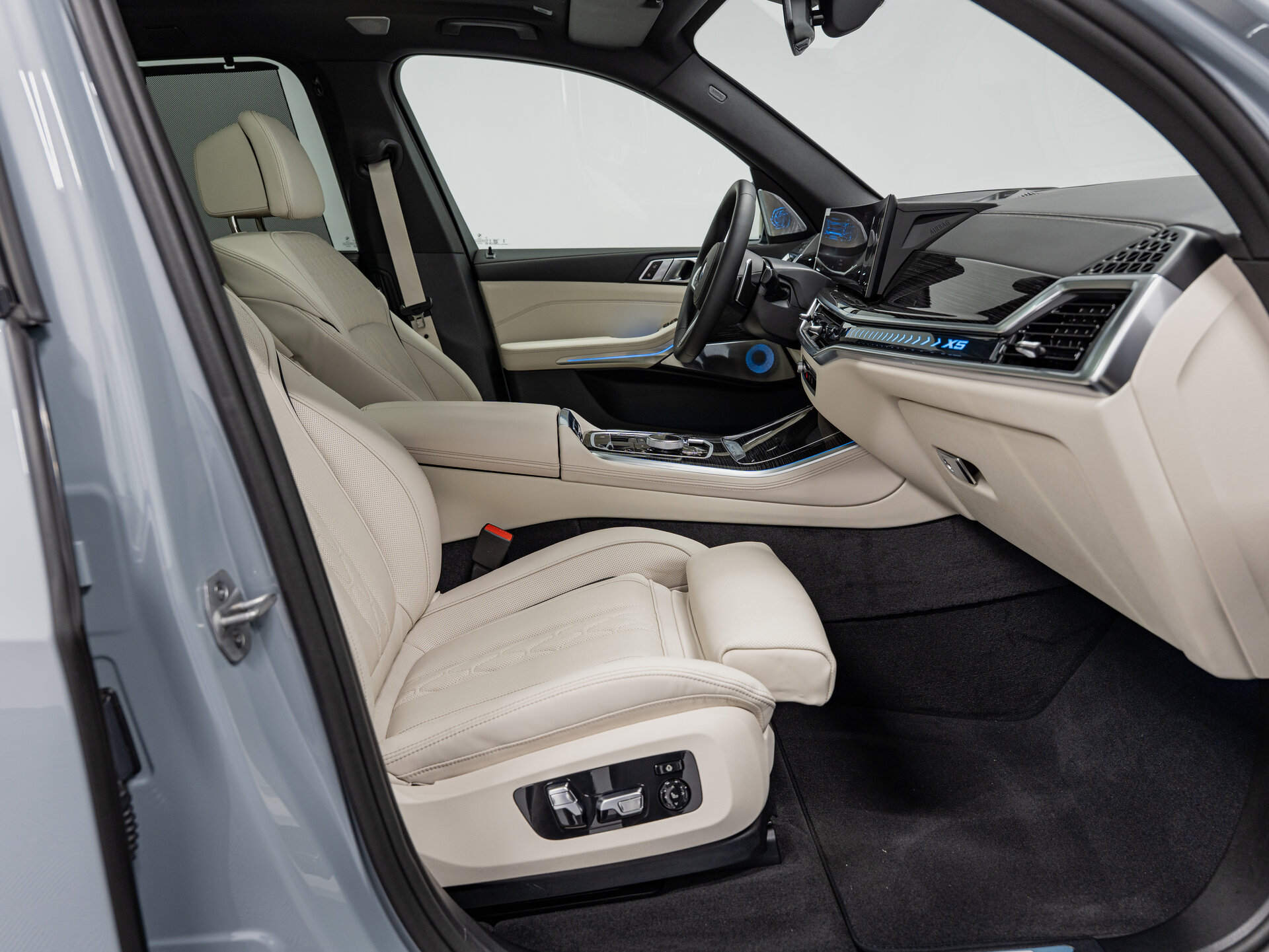 Автомобиль BMW X5 40d 3.0d AT (352 л.с.) 4WD - 13