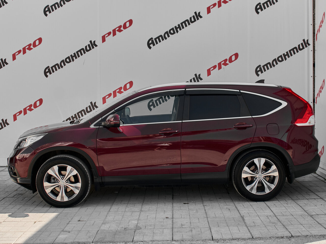 Купить Honda CR-V 2.4 AT (190 л.с.) 4WD, 2013 в Екатеренбурге